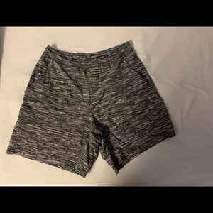 Lululemon pace-breaker short